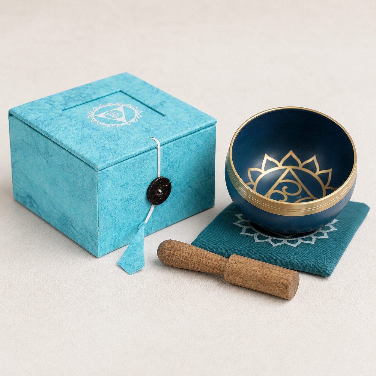 Throat Chakra Singing Bowl for Meditation - Authentic Indian Brass Sound Therapy Bowl (8x8x5 cm)