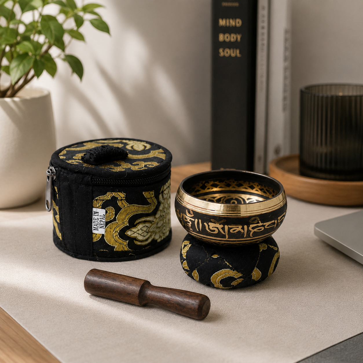Mini Singing Bowl Gift Set 6x8 (cm) Black, Brass from Nepal (5)