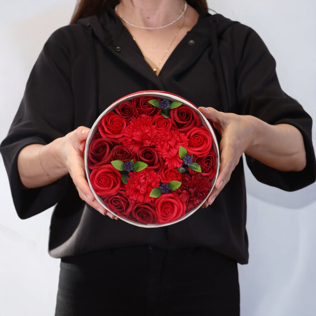 Soap Flower Gift Box (Round Box) - Classic Red Roses