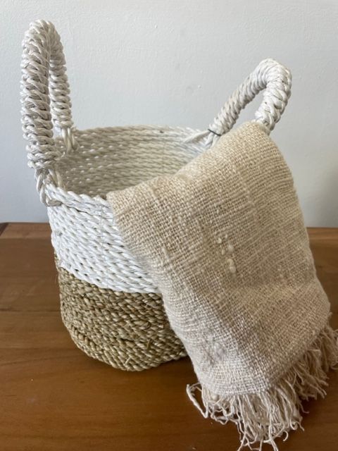Set of 3 Round Seagrass Baskets – Natural & White – Woven Storage Baskets