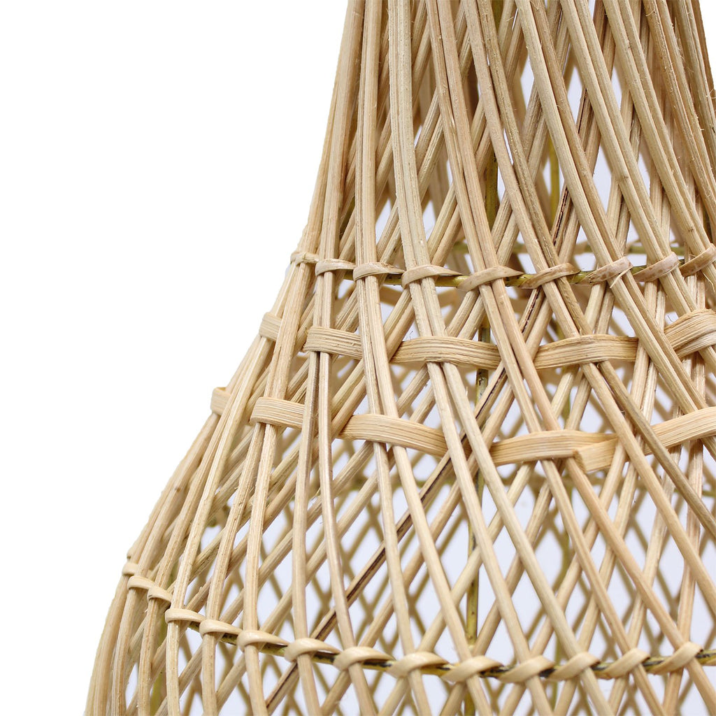 Natural Rattan Table Lamp – Woven Boho Desk Light (H: 39cm, L: 24cm)