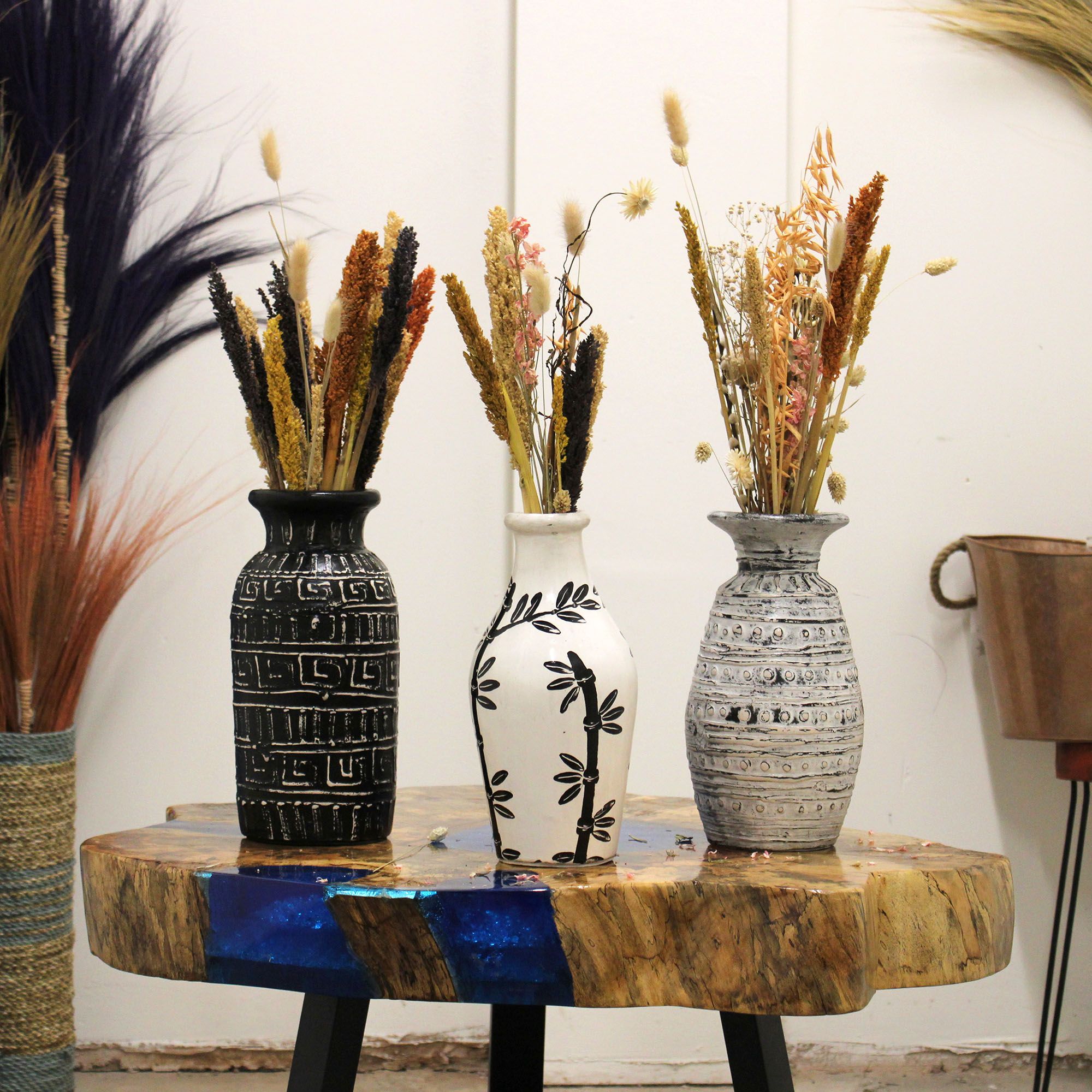 Handmade Lombok Ceramic Ceramic Vase – Chocolate – Indonesian Artisan Pottery UK