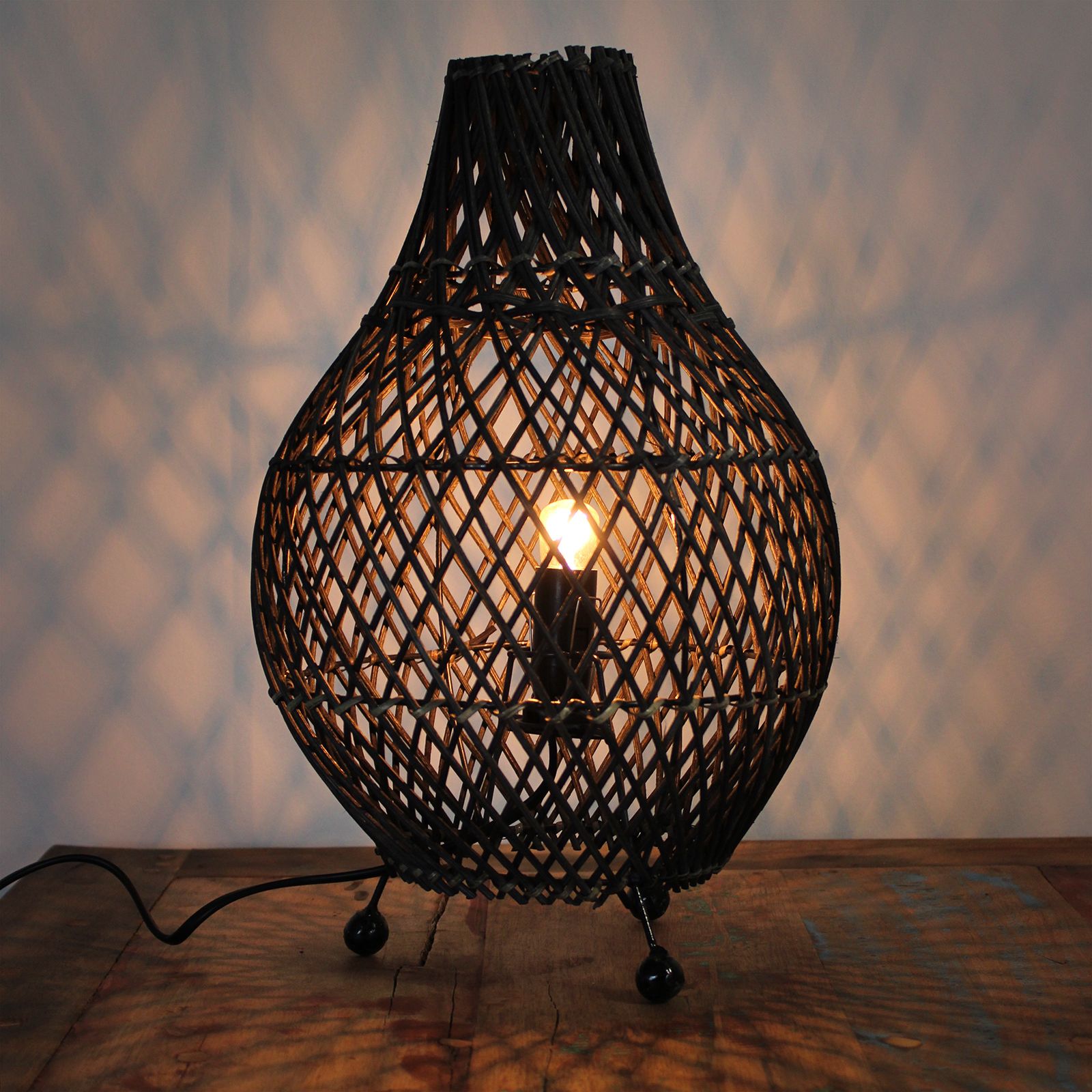 Black Rattan Table Lamp – Woven Boho Desk Light (H: 39cm, L: 24cm)