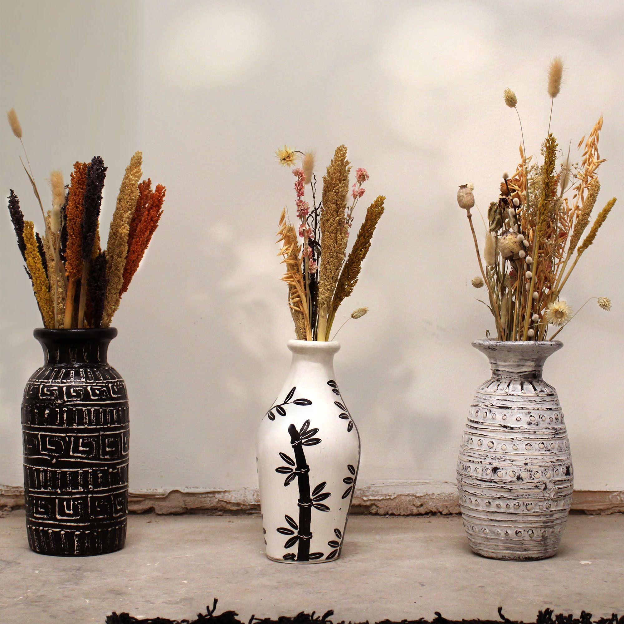 Handmade Lombok Ceramic Ceramic Vase – Cream – Indonesian Artisan Pottery UK