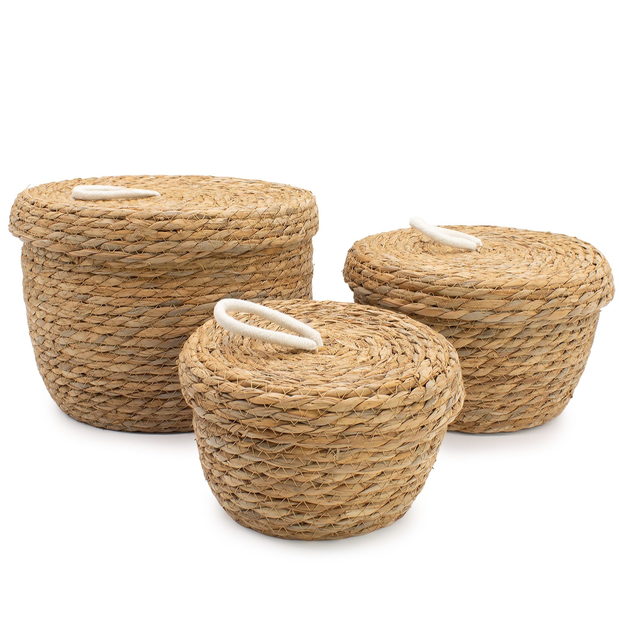 Set of 3 Round Seagrass & Cotton Baskets with Lids – Natural Woven Storage Baskets (21-29cm)
