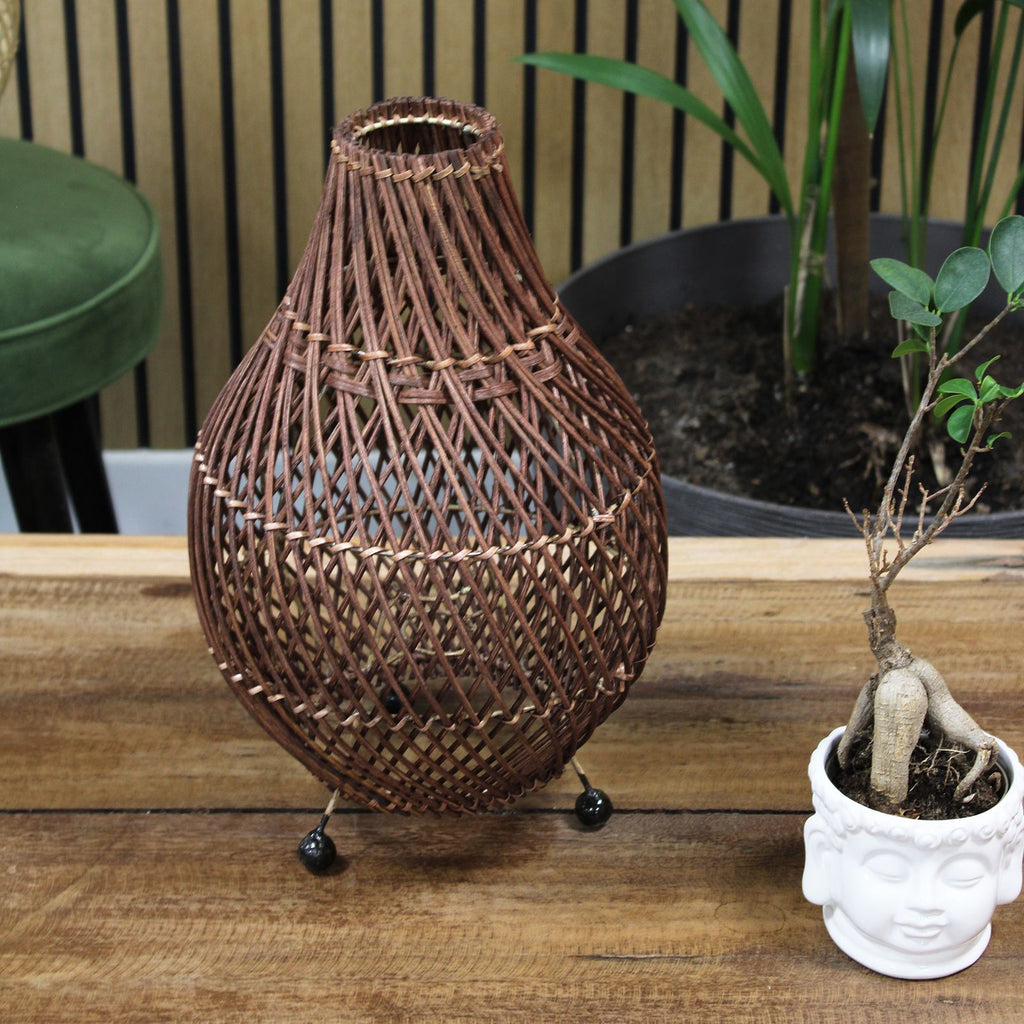 Dark Brown Rattan Table Lamp – Woven Boho Desk Light (H: 39cm, L: 24cm)