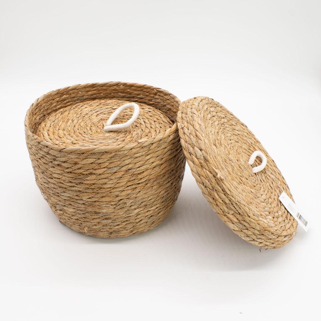 Set of 3 Round Seagrass & Cotton Baskets with Lids – Natural Woven Storage Baskets (21-29cm)