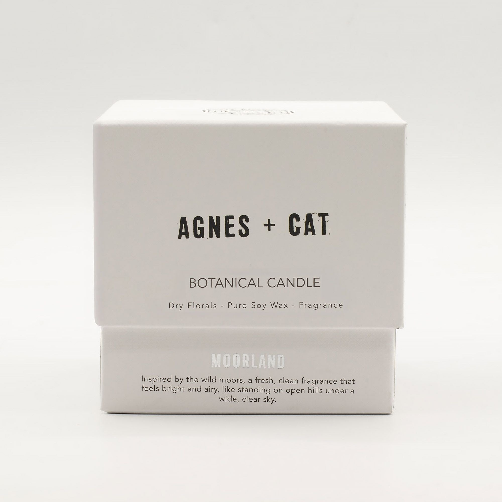 Agnes + Cat Botanical Soy Wax Candle - Moorland