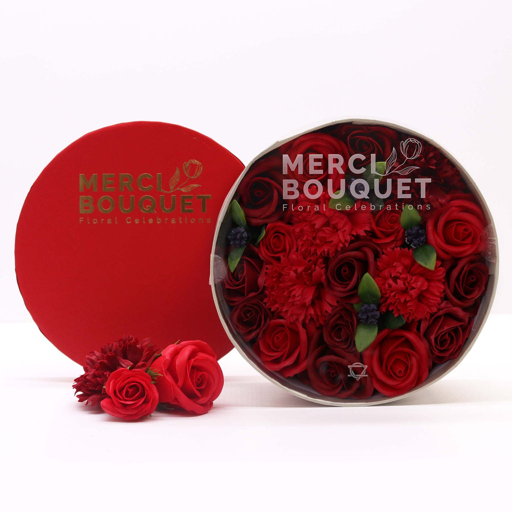 Soap Flower Gift Box (Round Box) - Classic Red Roses