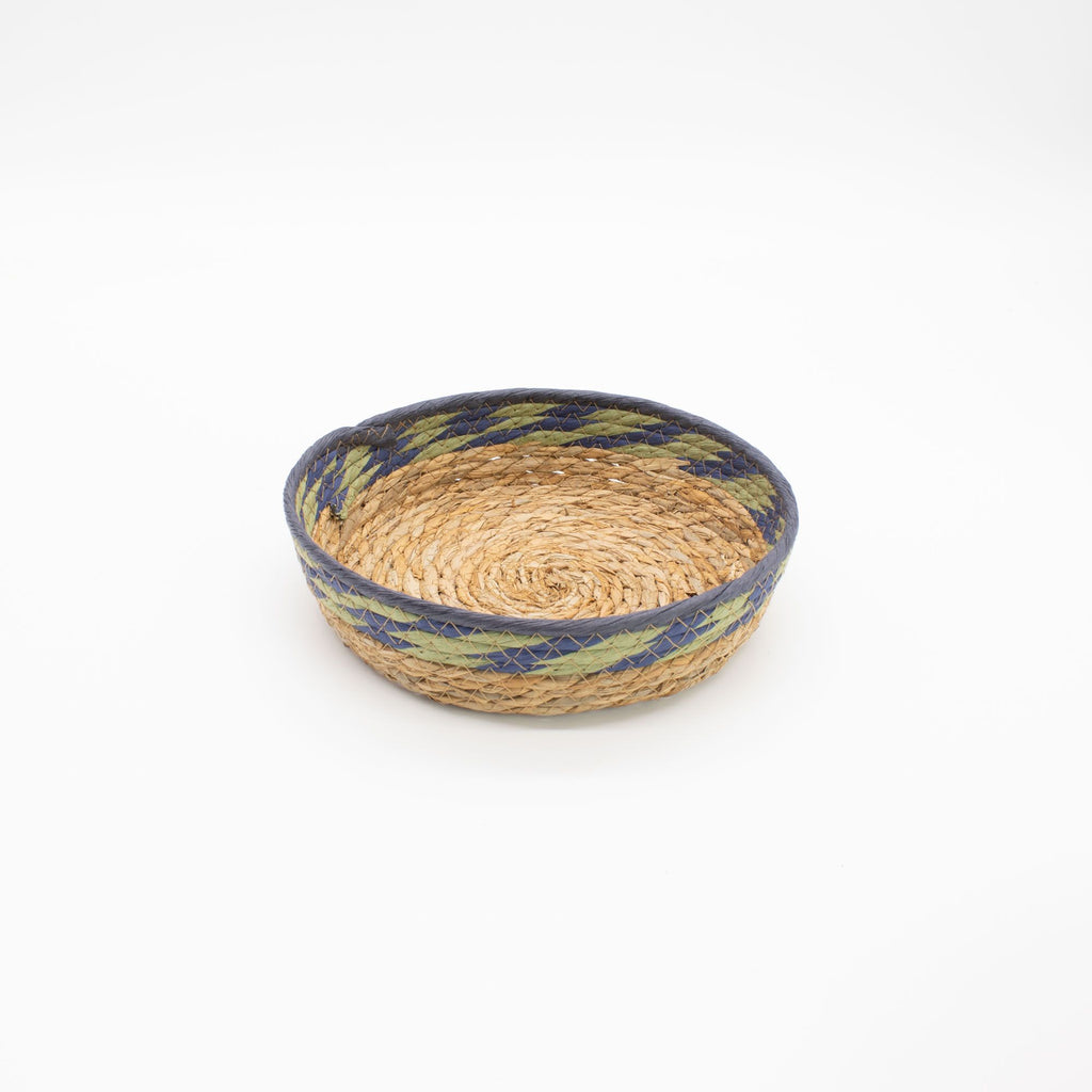 Set of 3 Round Straw & Seagrass Tray Baskets – Natural, Green & Blue – Woven Storage Trays (24-34cm)