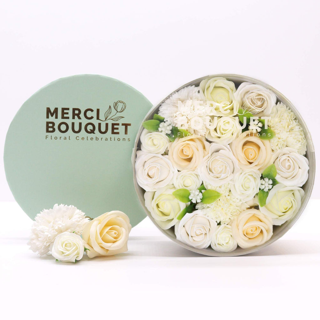 Soap Flower Gift Box (Round Box) - Wedding Blessings - White & Ivory