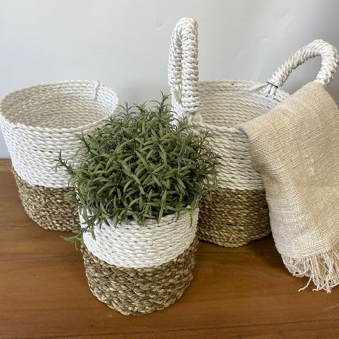 Set of 3 Round Seagrass Baskets – Grey, Natural & White – Woven Storage Baskets