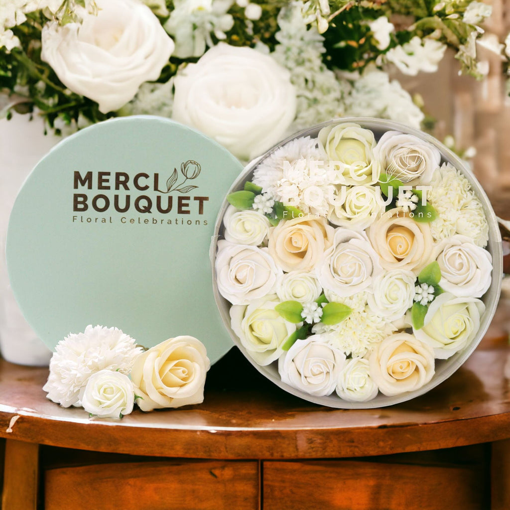 Soap Flower Gift Box (Round Box) - Wedding Blessings - White & Ivory