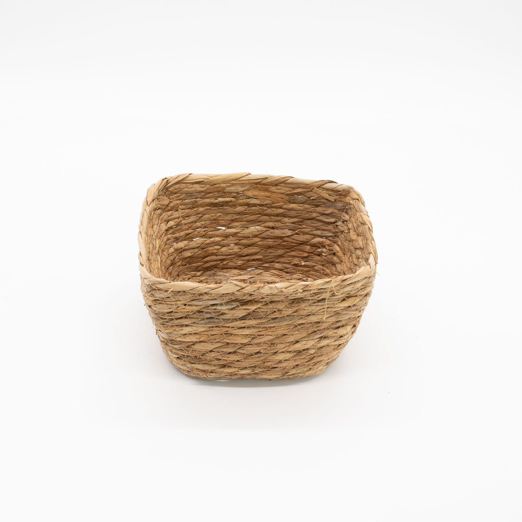 Set of 3 Square Seagrass Baskets – Natural Woven Storage Baskets – Handmade Home Organisers (20-33cm)